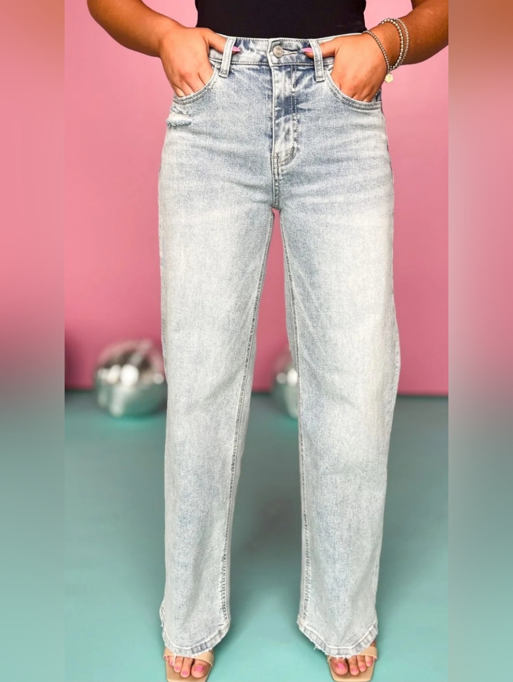 Lovervet High Rise Straight-Leg Jeans- in Faded Blue